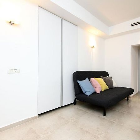 Gabriel Apartments - Cozy Kotel House エルサレム エクステリア 写真